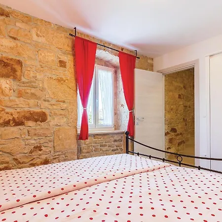 Holiday home Stunning In With Wifi *